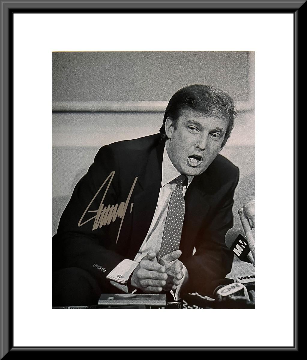 Donald Trump Signed Photo Estatesales Org