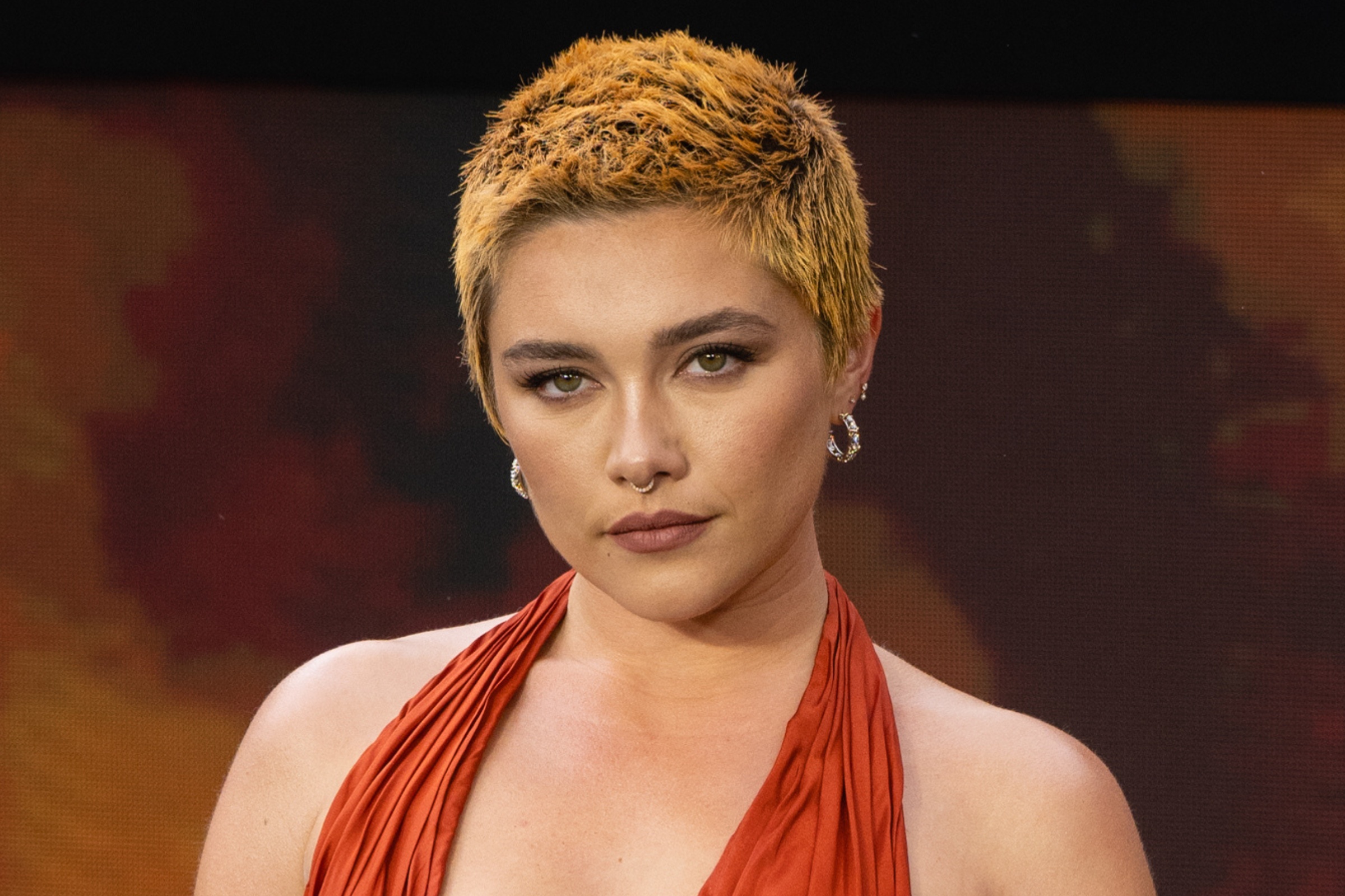 Florence Pugh Amp 39 Oppenheimer Amp 39 Nude Scenes Censored In Absolutely Bizarre